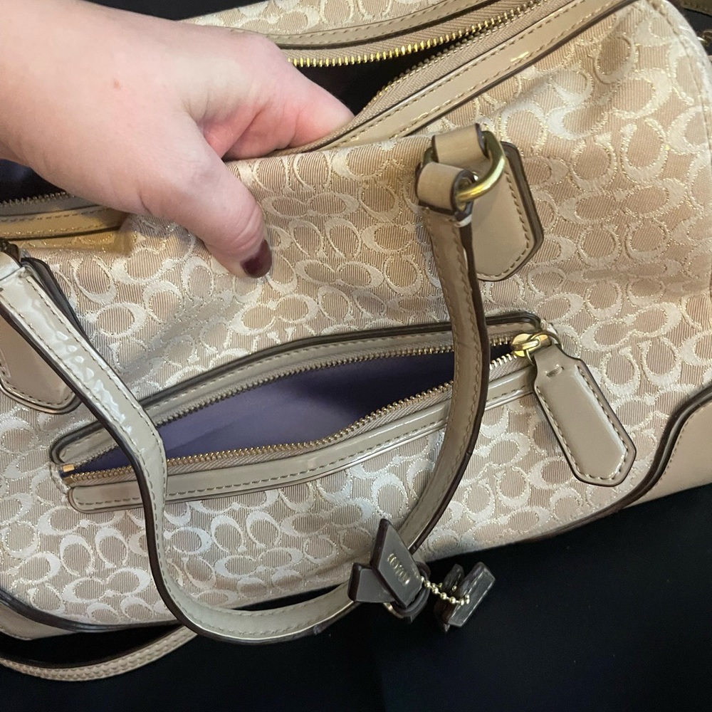 Authentic Coach Purse - Picture 8 of 9